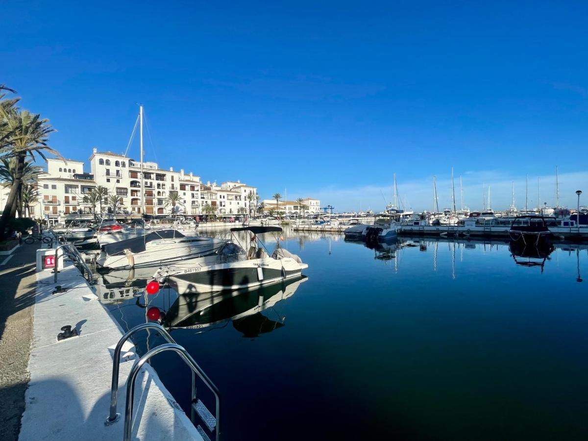 Casares Beach Golf Apartment With Private Garden Direct Pool Access Exterior foto
