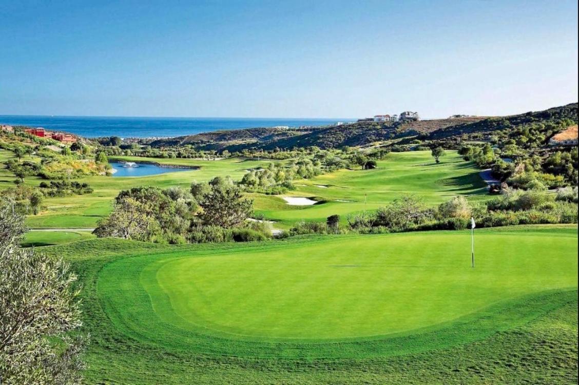 Casares Beach Golf Apartment With Private Garden Direct Pool Access Exterior foto